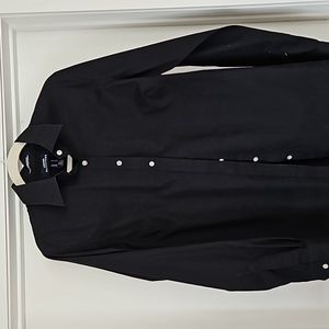 LANDS END OUTFITTERS NO IRON BUTTON DOWN SHIRT